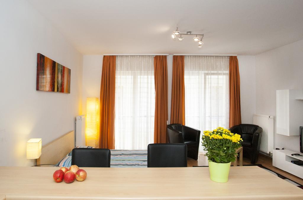 Gabriella Studio In The Downtown. Budapest Luaran gambar