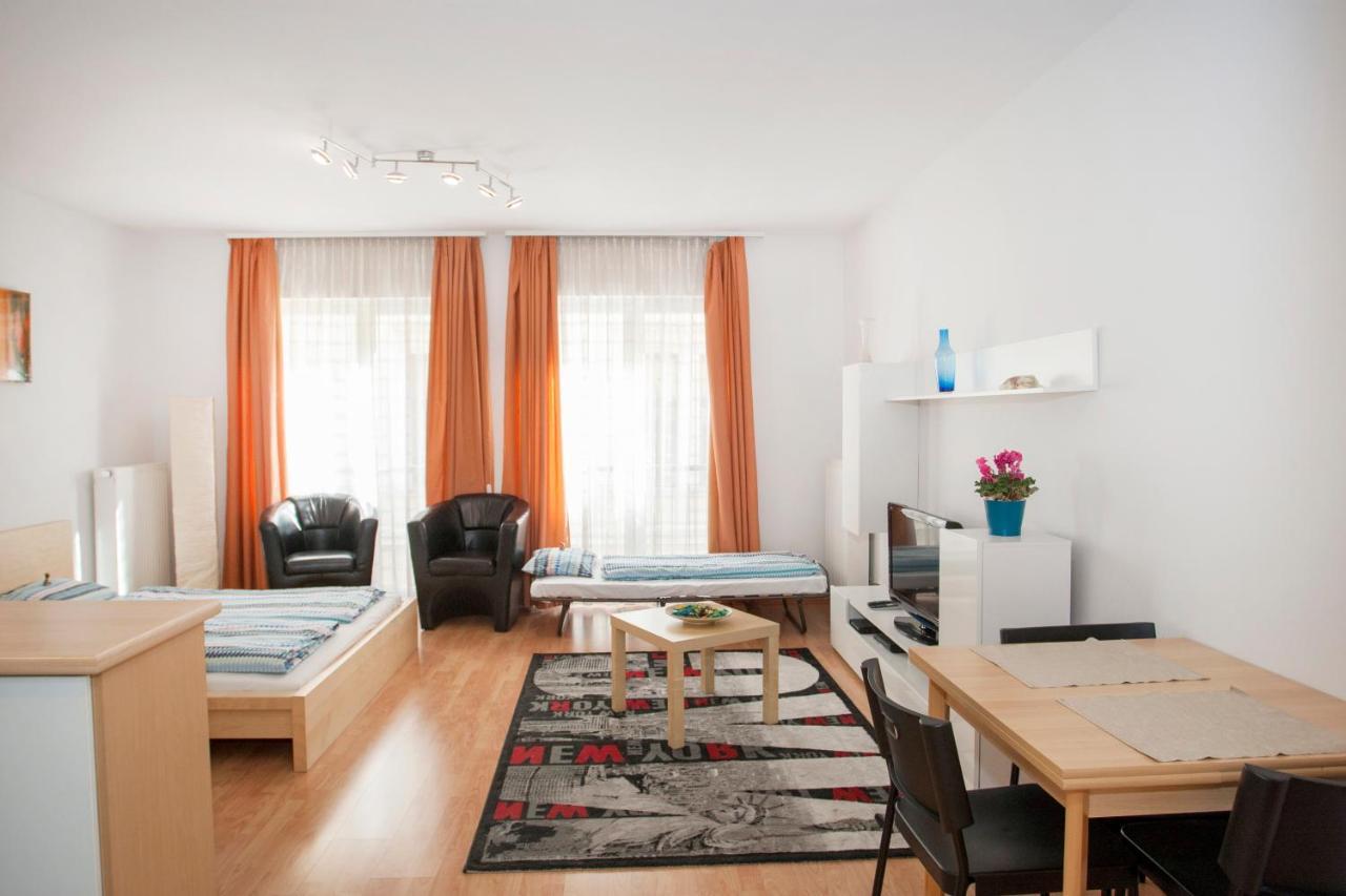 Gabriella Studio In The Downtown. Budapest Luaran gambar